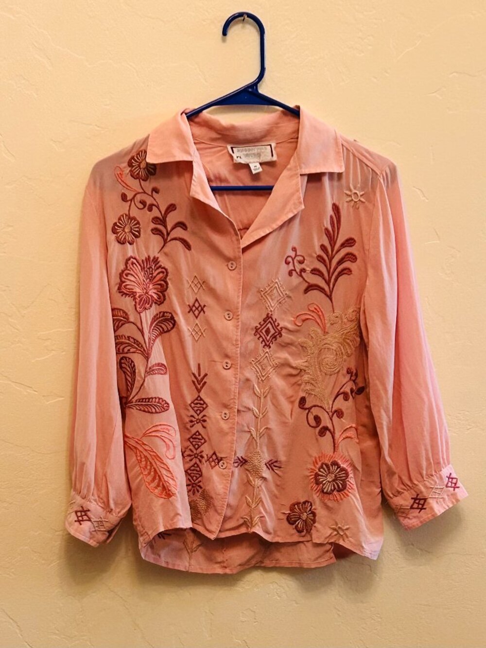 Jonny Was Workshop silk top size XS silk pink embroidered floral